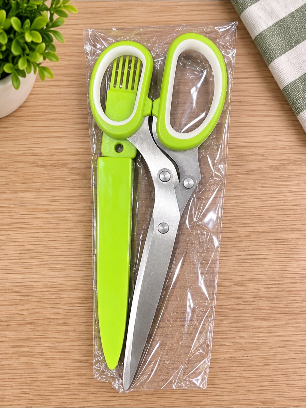 Amazon Stainless Herb Scissors with Lime Green Handles and Sheath
